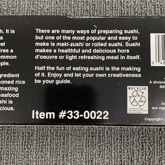Joyce Chen Sushi Kit Make Your Own Traditional Rolled Sushi Maki-Zushi at Home - Picture 6 of 7